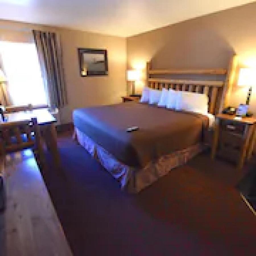 Bridge Vista Beach Hotel And Convention Center Mackinaw City Bagian luar foto